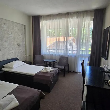 тото шанс Ξενοδοχείο Βέλινγκραντ