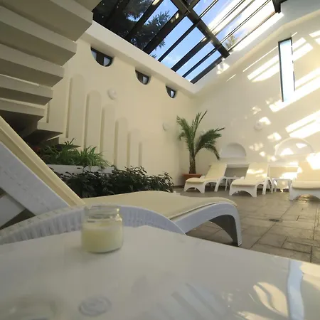 тото шанс 2* Βέλινγκραντ